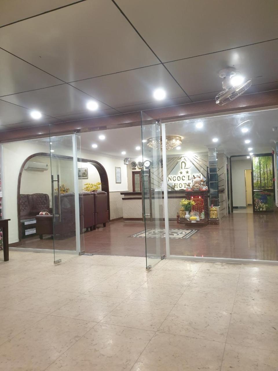 Ngoc Lan Hotel Hô Chi Minh-Ville Extérieur photo