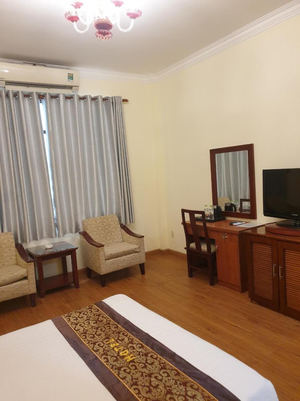Ngoc Lan Hotel Hô Chi Minh-Ville Extérieur photo