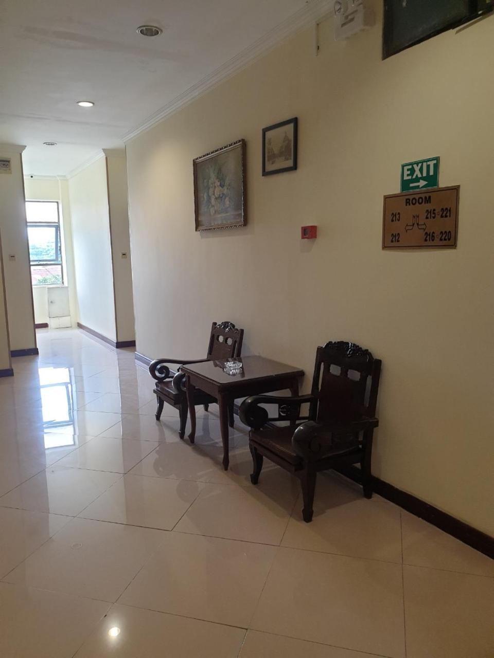 Ngoc Lan Hotel Hô Chi Minh-Ville Extérieur photo
