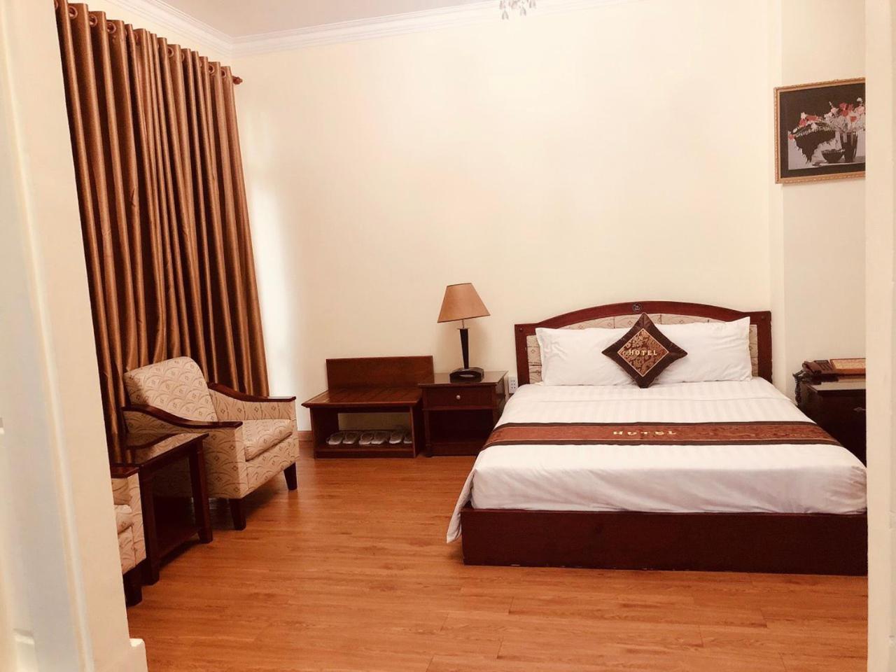 Ngoc Lan Hotel Hô Chi Minh-Ville Extérieur photo